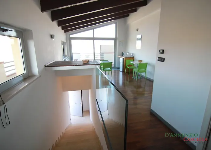 ベッド・アンド・ブレックファスト D'annunzio 3*